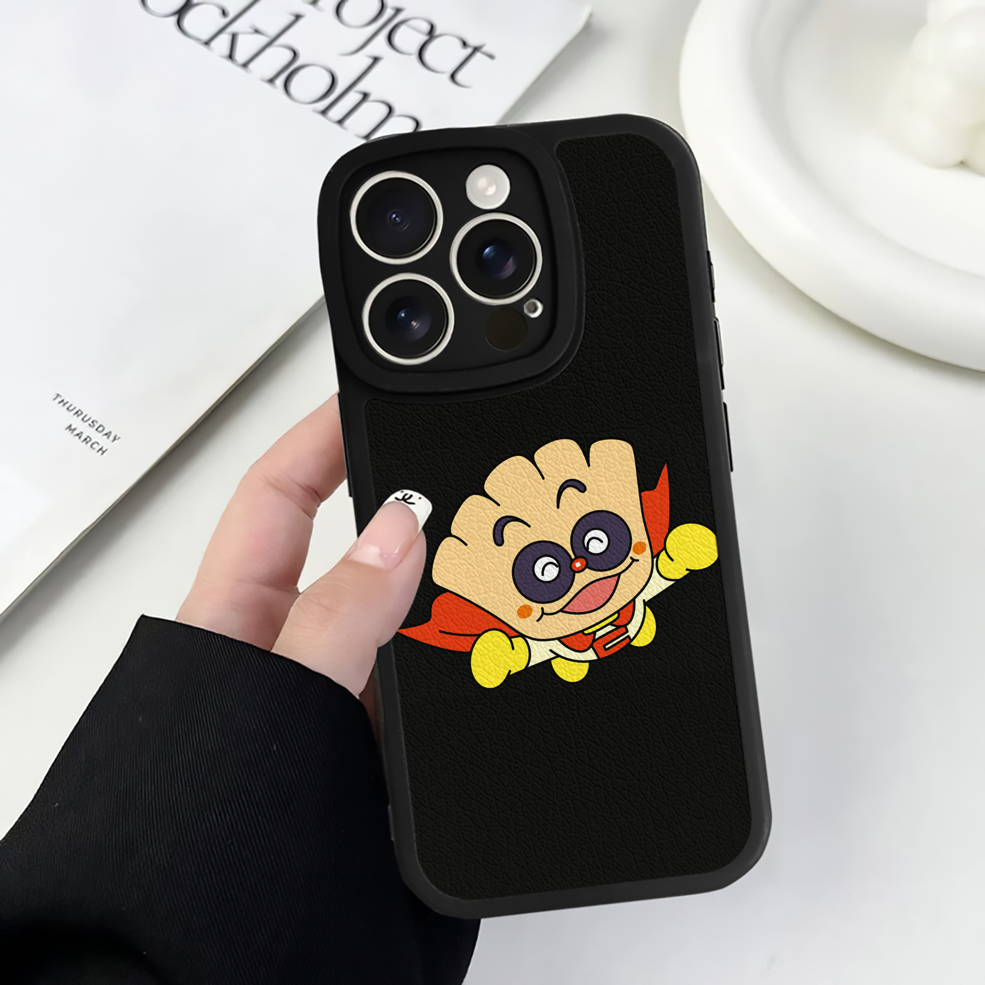 （画像用） アンパンマン Anpanman 【iPhone 16シリーズ対応】シリコンスマホケース（レザー調） 材質：シリコン